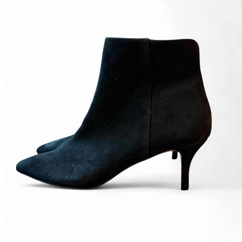 Charles by Charles David Black Suede Pointed Toe Kitten Heel Ankle Boots 8M